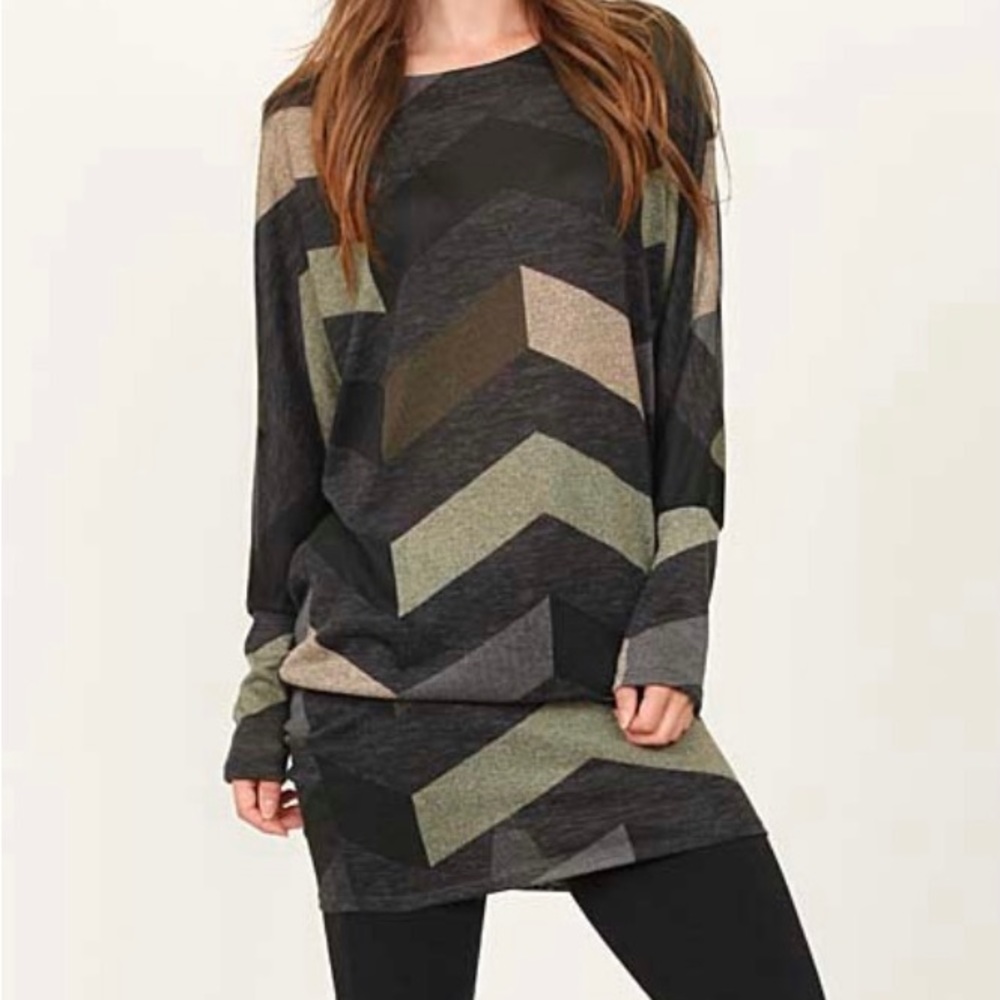 Chevron Long-Sleeve Tunic - like new, never worn